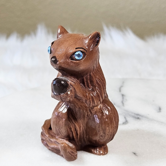 Vintage Art Studio Squirrel Figurine With Rhinestone Eyes Retro - Picture 2 of 9